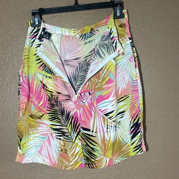 H&M tropical faux wrap skirt size 6 - Picture 4 of 6